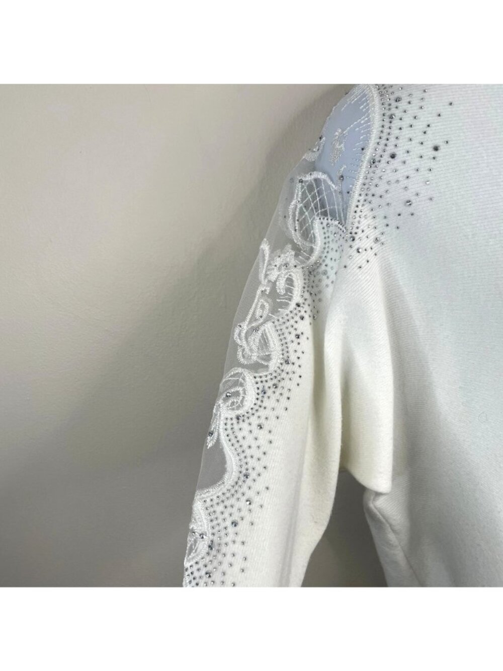 Vila Milano Sweater Women Medium Rhinestone Lace Sleeve City Chic Pullover Party - Picture 2 of 7